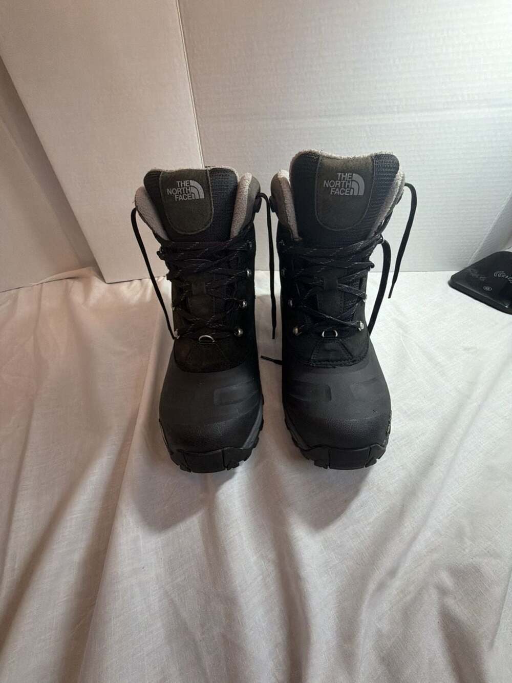 The North Face Heatseeker Waterproof Winter Boots Men's Size 11